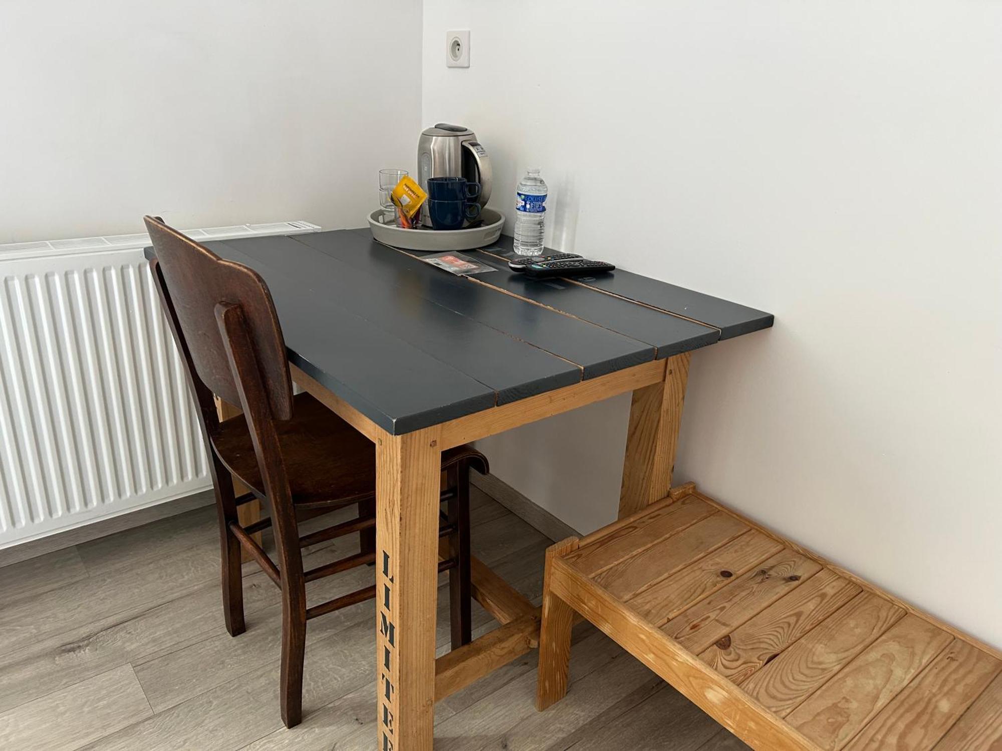 Chambres D'Hotes Noir Lion Peronne  Ngoại thất bức ảnh